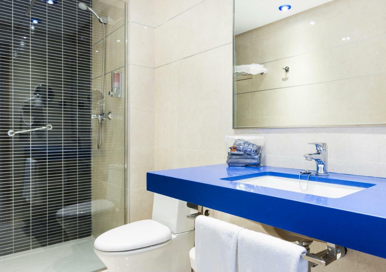 Chambre Double Supérieure avec Balcon (3 Adultes)